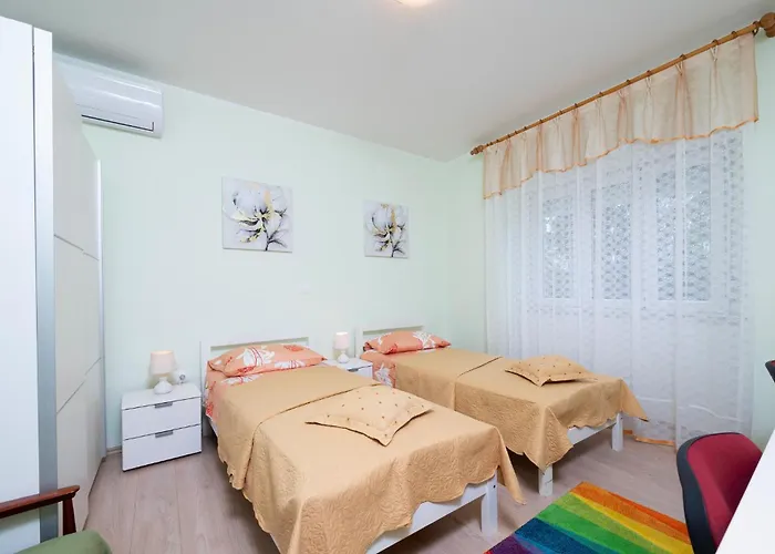 Lovely In With Wi-fi Πούλα